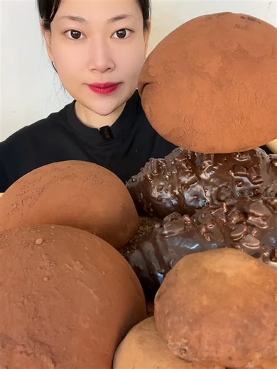巧克力系列：爆浆生小福与青山鱼的甜点之旅