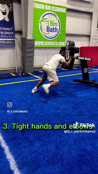 Drive blocks are the most basic run block in football. The principles of this block are also used in other run blocks like reach, cutoff, and combo blocks. @deon drilling the drive block. Keys to a successful drive block and to more pancakes are explained in the clips! #thelinemanlab🧪™️ #offensiveline #oline #linemen #driveblock #blocking #football #drills #athlete #performance #ohiostate