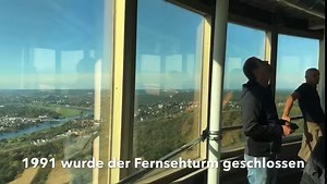 12K views · 257 reactions | 100 Dresdner auf dem Fernsehturm! Nach 35 Jahren konnte das Ehepaar Gamaleja wieder auf die 148 Meter hohe Plattform. Was ist deine Geschichte zum Fernsehturm?  https://tinyurl.com/y4xmcgey | Radio Dresden | Facebook