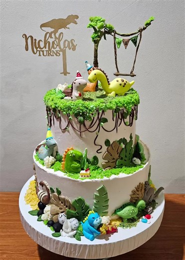 Dino Cake Ideas for Nic's 1st Birthday Celebration