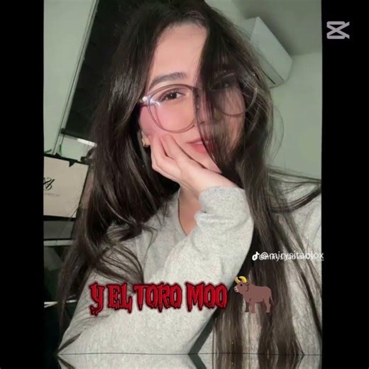 face revel de los famosos de roblox like y suscribanse plis🩷🩷🩷