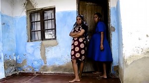 Pachitengwa part 5 Nfunda watch this hilarious video, mada and Linda comedies #comedy #malawi | Akhwaaka