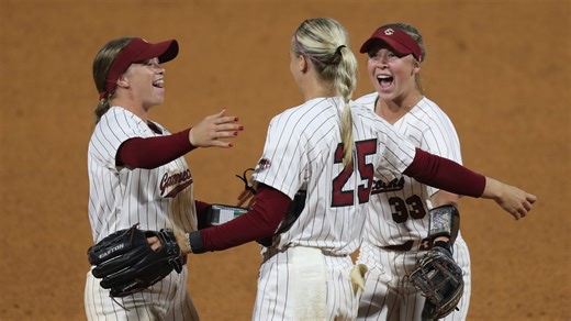 South Carolina softball drops super regional Game 3 to UCLA, falls short of 1st WCWS since 1997