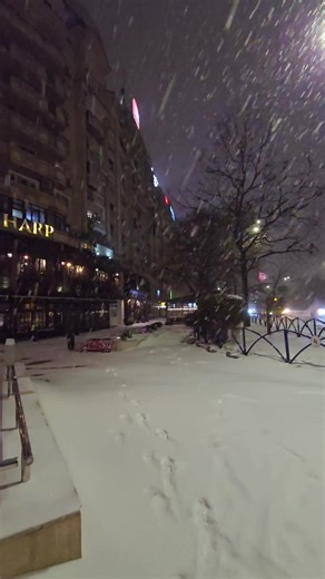 Ok… who has the weather remote? Turn it off please. #traveltok #wintervibes #travellife #romaniatravel #creatorsearchinsightsview