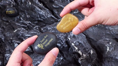 Flamingo Garden Metal Statues - Pink Flamingo Sculptures, Metal Birds Yard Art Outdoor Statue, Outdoor Backyard Decor, Patio, Porch, Lawn Ornament Large Iron Yard Decoration - 33 Inch