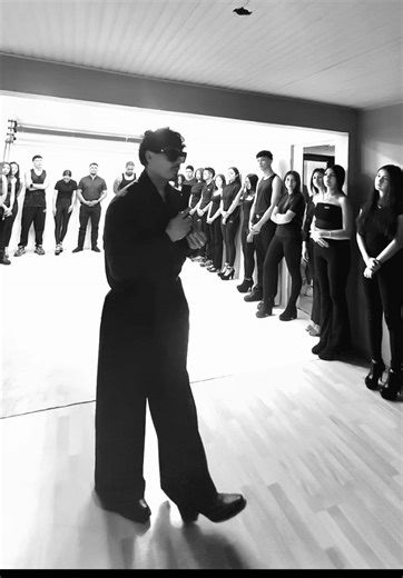 CASTING 2026⚡️🔝🔝🔝 Fashion Brand: @urbanmgy @santa.cadena Director: @casteldiaz Atrévete a descubrir tu talento y da el primero paso a tu sueño de ser modelo ✨💃🏼 Booker: @javiergamarramodel #model #shooting #academiademodelaje #castelmagazinemodels