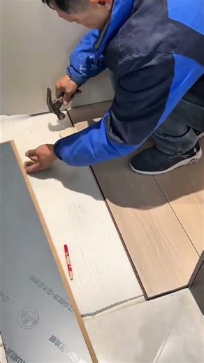 Precision Wooden Floor Plank Installation for Contemporary Design