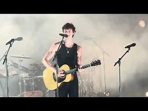 Shawn Mendes - There`s Nothing Holdin` Me Back (Live) 4K