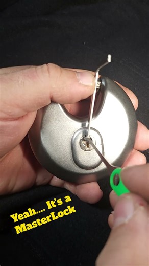 Yeah...... It's a Masterlock #shorts #lockpicking #security #locksport #edc #diy #lock #asmr