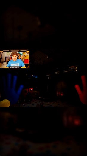 Elmo aura 😮‍💨 | Mikecrack