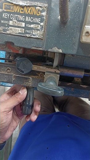 Professional Key Cutting Up Close