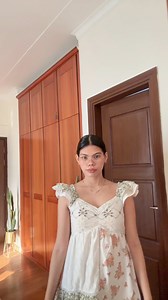 Nag lagay ba naman si Pavan ng halaman sa loob ng kwarto namin. 🤣 🌱 #pinaysaindia 🇮🇳 | Pavan & Yean