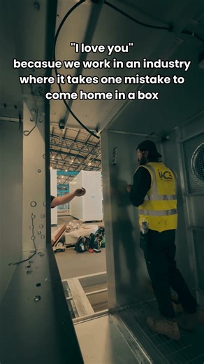 Part of the job 💪 #HVAC #AHU #AirHandlingUnit #ControlPanel #Electrician #Sparky #Construction #Onsite #Tradesmen | iACS