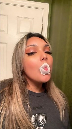BUBBLE GUM ASMR | blowing popping bubble sounds