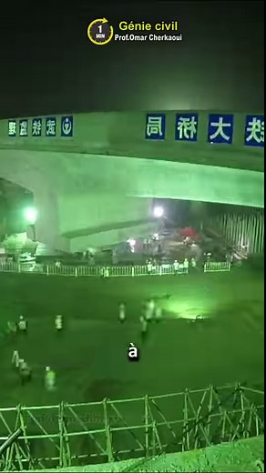 813K views · 9.6K reactions | Machine automatique d'enduit  _____________________________ #omarcherkaoui #BIM #innovation #ingénieur #ingénierie #geniecivil #géotechnique #routes #travauxdeconstruction #maroc #bétonarmé #béton #armature #BTP #chantier #architecture #acier #france #hydraulique #dalle #technologie #ciment #briques #ferraillage #construction #chantier #chantiers #DIY | Omar Cherkaoui | Facebook