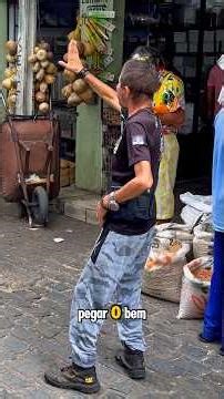 We were spied on by the security guard at the Caruaru fair 😳 and on top of that, the guy resorted...