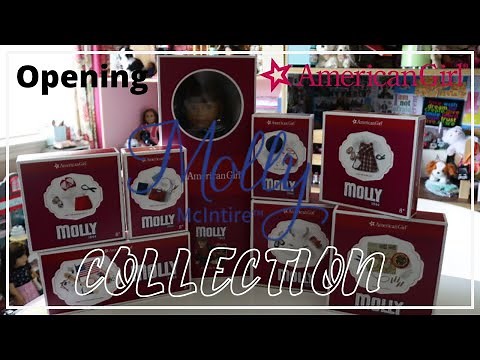 Opening American Girl Molly McIntire's Collection!