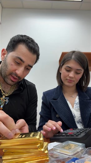 GOLD IS AT AN ALL-TIME HIGH… We aren’t very sure why, but it can be multiple factors in the world that is effecting the economy and in turn, gold price. Grab some before it shoots up in gold #goldenhour #gold #goldenretriever #goldcoast #golden #goldsgym | Goldforyou