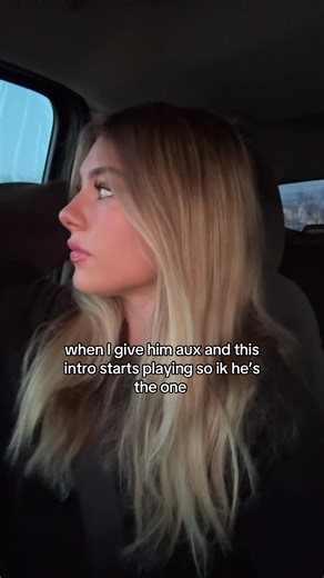 🥰🫢 #ainttalkinboutlove #vanhalen #rock #classicrock | rock music