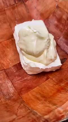 1.5M views · 40K reactions | THE BEST MARYLAND CRAB BOMB 呂 #maryland #crabs #CrabBomb #oldbay #SuperBowl #superbowlfood #valentinesday2023 | Cook It Erica | Facebook