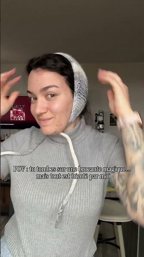 ✨ POV : tu tombes sur une brocante magique… mais tout est tricoté par moi.