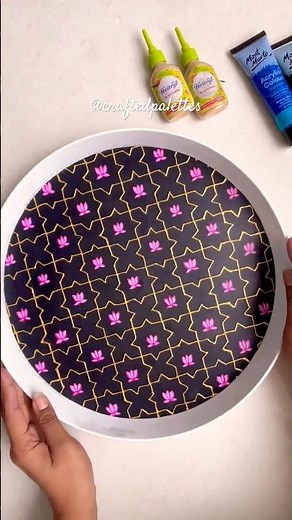 ✨Pichwai pattern painting on serving tray🪷