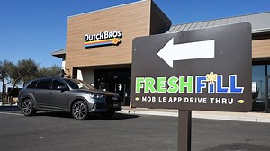 This new shopping center just north of Fresno has several restaurants. See what’s coming