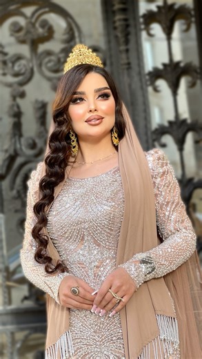 ‎زیبایی ملیس.میکاپ عروس‎ on Instagram‎: "⁨ پشت صحنه ونظروذوق مشتری ازمیکاپ خانم سلطانی.فقط آخرش وذوق آوین🙈🫠💕⁩"‎