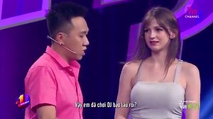 256K reactions · 22K shares | Mèn ơi chị đẹp gì mà đẹp dữ thần vậy trời  Mấy đoạn drop căng lắm luôn  P/s: Khúc sau mấy anh chị nghệ sĩ lên múa quạt ta nói cười rụng hàm =))))  Đón xem #AiLaSo1 vào lúc 20h Chủ Nhật hàng tuần trên kênh Vie Channel - HTV2 và Vie GIẢITRÍ ⚡️ #VieShows #VieNetwork #VieChannel_HTV2  #TruongGiang #HariWon #GinTuanKiet #ThuyNgan | VieShows | Facebook