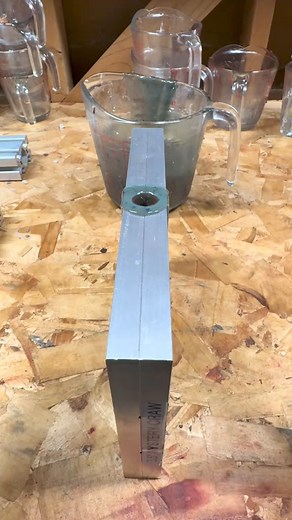 This custom color BLEW me away! 😳I had a customer reach out to me last week interested in a brown/blue crawfish color. He told me that the crawfish in his home lake are predominantly brown but have blue appendages. I instantly had a light bulb 💡 go off in my head because I had just received a new colorant blend that would be perfect.This new colorant is actually a changeable color that looks brown to the eye but when holding it up to the light it looks blue. I’m sure the thought crossed your m