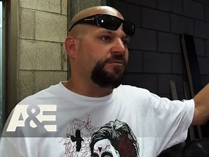 Storage Wars: Jarrod and Brandi's Rolex Machine | A&E