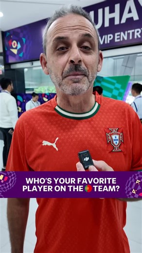 2.6K views · 76 reactions |  Fan Q&A: Who Are They Rooting For?  Portugal fans lit up the venue with pure garra and red-and-green pride at the #FutsalWWC! Their support never wavers—but which player makes them roar the moment she steps on the court? Feel the energy live. Get your tickets at FIFA.com/tickets. @fifa @fifawomensworldcup | The Philippine Football Federation | Facebook