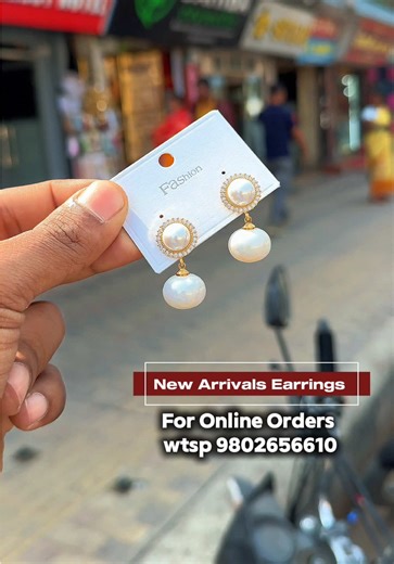 Trendy New Arrivals: Korean Earrings Collection