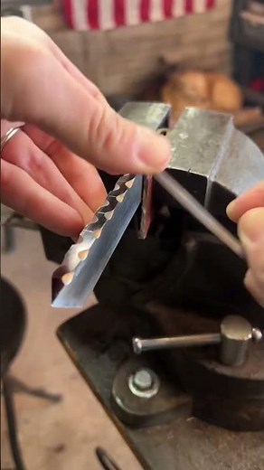 Knife File Work - How I do my vine pattern.