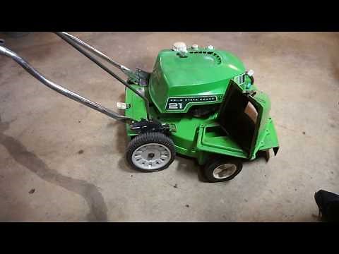 Maintenance on the Lawn-Boy F engine