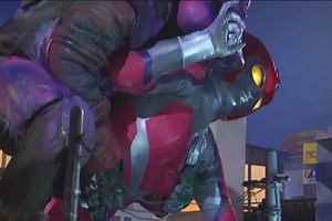 TMS-35 Giant Heroine Omega Lady