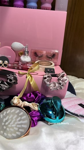 Unboxing Mystery Box with Emerald Beauty | Affordable Beauty Haul!