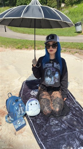 Summer count your days... https://linktr.ee/shopbeetlejuice #WBPartner | Beetlejuice