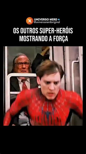 É Meme 🍿🎬 Batman vs Superman Use o cupom universonerd 🏷️🔥 para até 14% de desconto na Growth Supplements #Batman #Superman #BatmanVsSuperman #DC #DCEU #Meme #Humor #Ironia #CenaEngracada #CulturaPop #Geek #Nerd #UniversoNerd | Universo Nerd