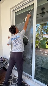 7K views · 5K reactions | ASMR Glass Cleaning ✨ #windowcleaning #windowcleaner #windowcleaninglife #amazing #motivation #sundaymotivation #supportsmallbusiness #support #southflorida #cleaner #clean #cleaning #amazingwindow #work #workhardplayhard #workhard #humble #buisness #satisfying #sunday #satisfy #limpieza #domingo | Amazing Window & Pressure Cleaning | Facebook