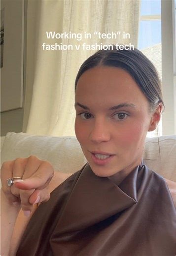 Also if you work in fashion tech but it’s not a highly technical role, you probs won’t be have a crazy salary, nonetheless you’ll still be paid better than traditional fashion *Moda Operandi is still technically fashion tech BUT it operations under the traditional guise & processes of fashion #fashionjobs #workinginfashion #fashiontechgirl #fashiontech #careerinfashion