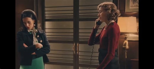 El pequeño suspiro antes de empezar a contar que Fina se fue porque la amenazaron, un suspiro de alivio como si dijera: no me dejó por elección, no me dejó porque nuestro amor no fuera suficiente... ay nuestro amor #Mafin