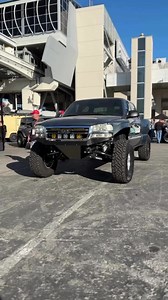 @nick619nc Dirt King equipped Sierra making a statement at the SEMA @kmcwheels booth#DirtKing #KMCWheels #SEMA #GMCSierra #Sierra #GMTrucks #Prerunner #PrerunnerDaily #LongTravelSuspension #Trucks | Dirt King