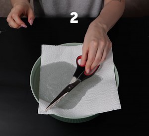 Tissues vs. Scissors! #fblifestyle | FoodGasmic