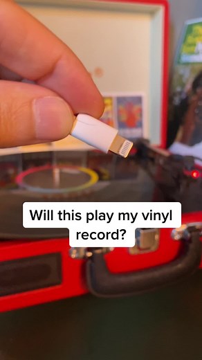 Connecting a USB to Your Turntable for Vinyl Playback