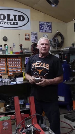 Frank Jezek on Instagram: "Hearing ticking noise from your motor? What could it be. #harleydavidsonmotorcycles #customharleydavidson #motorcyclelife #harleydavidsoncanada #motorcycle"