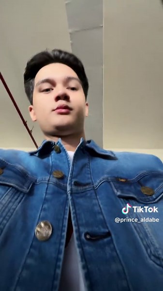 Stylish Denim Jacket Outfit Ideas for Men