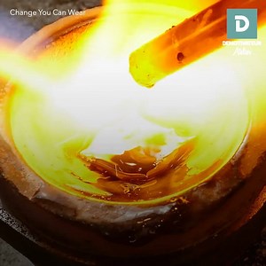 827K views · 3.1K reactions | Ce bijoutier crée un anneau à partir d’une pièce de 1 dollar américain Morgan ! | Demotivateur Atelier | Facebook