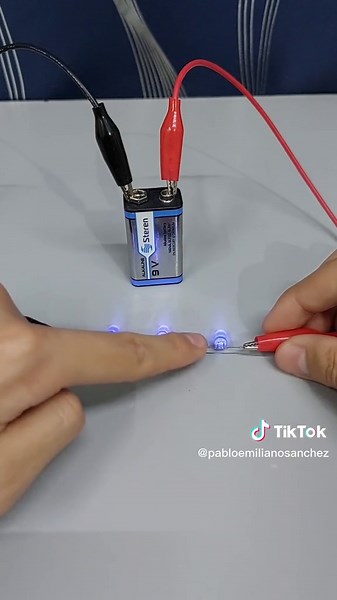 Conexiones de LEDs: Paralelo vs Serie