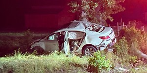 Three injured in Greene County car vs. tree crash